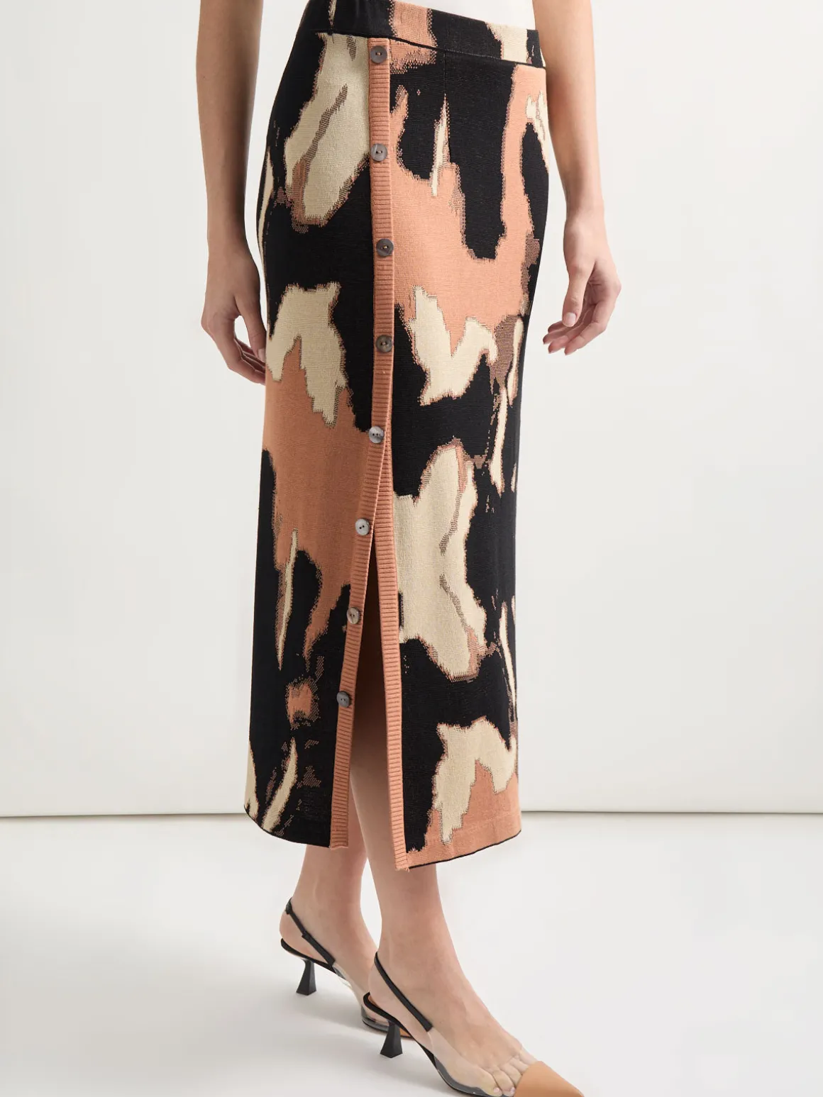 Straight Jacquard Soft Knit Midi Skirt